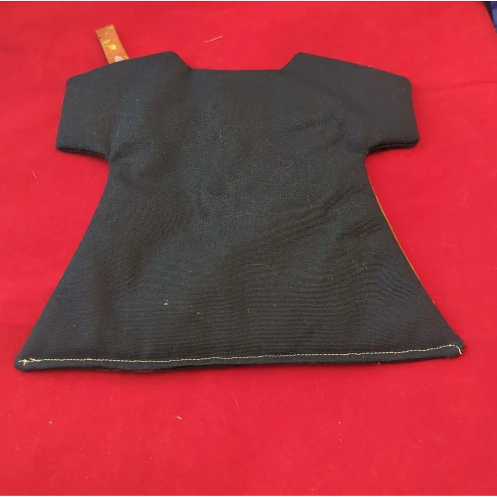Vintage Amish Dress Pot Holder Handmade Fabric Apron Hot Pad Folk Art